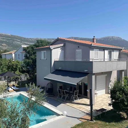 Holiday home Barbara - Modern House With A Private Swimming Pool Kastel Novi