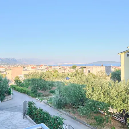 Barbara - Modern House With A Private Swimming Pool * Kastel Novi
