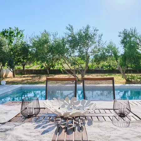 Сasa de vacaciones Barbara - Modern House With A Private Swimming Pool *