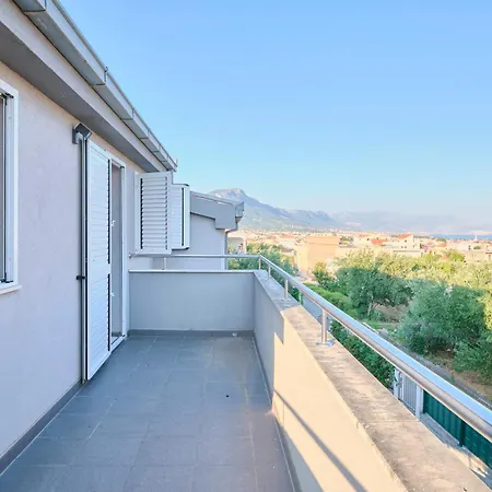 Barbara - Modern House With A Private Swimming Pool *