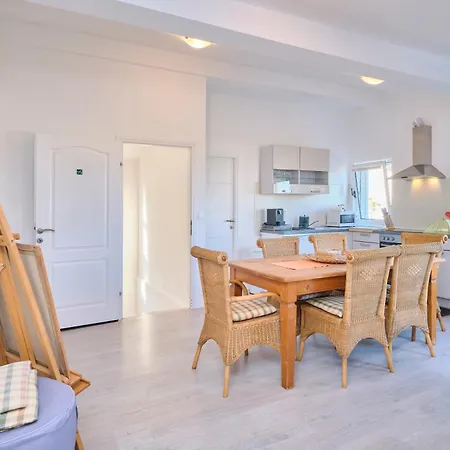 Barbara - Modern House With A Private Swimming Pool Kastel Novi