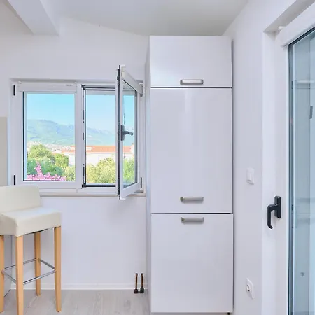Barbara - Modern House With A Private Swimming Pool Holiday home Kastel Novi