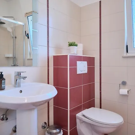 Barbara - Modern House With A Private Swimming Pool Сasa de vacaciones