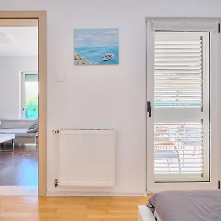 Barbara - Modern House With A Private Swimming Pool